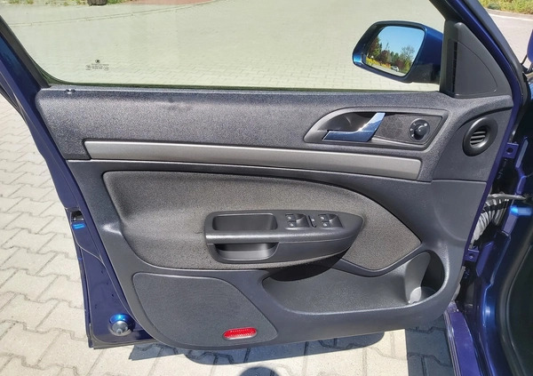 Skoda Octavia cena 17900 przebieg: 218000, rok produkcji 2007 z Kielce małe 562
